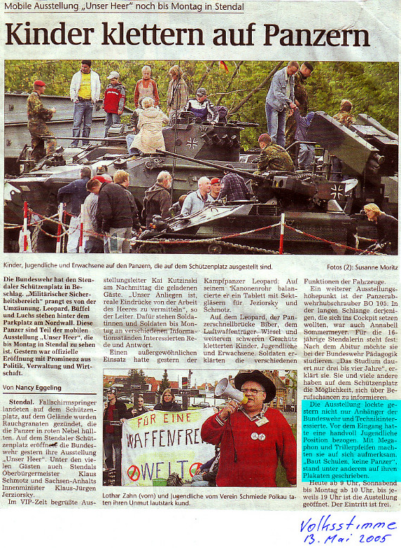 13.05.2005 vs kinder klettern auf panzern Schmiede e.V.